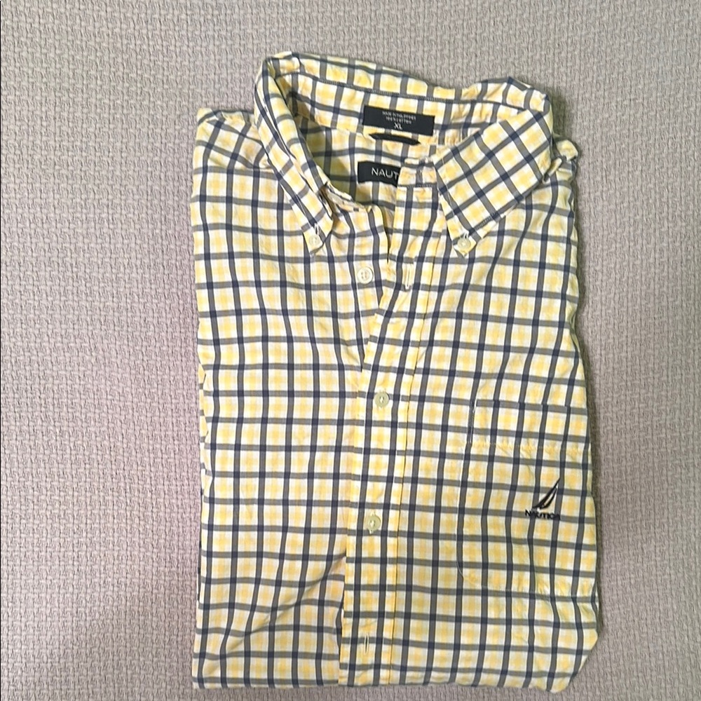 Nautica Yellow and Blue Casual Button Down Shirt